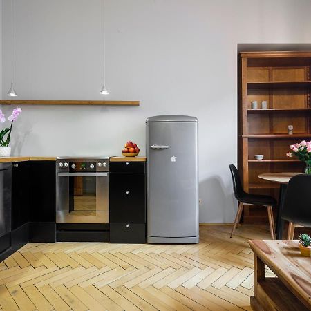 Cracwow Market Squere Apartment Cracovia Esterno foto