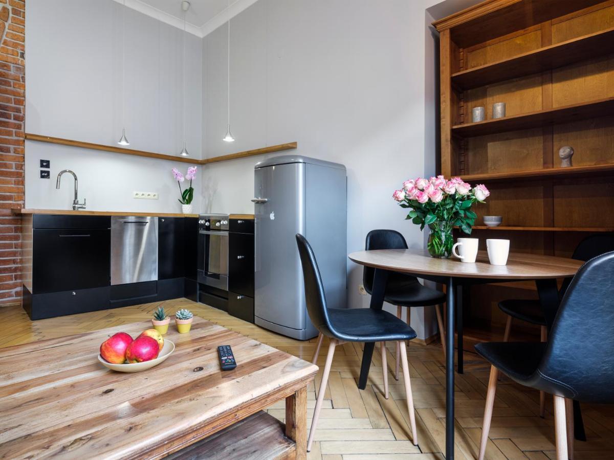 Cracwow Market Squere Apartment Cracovia Esterno foto